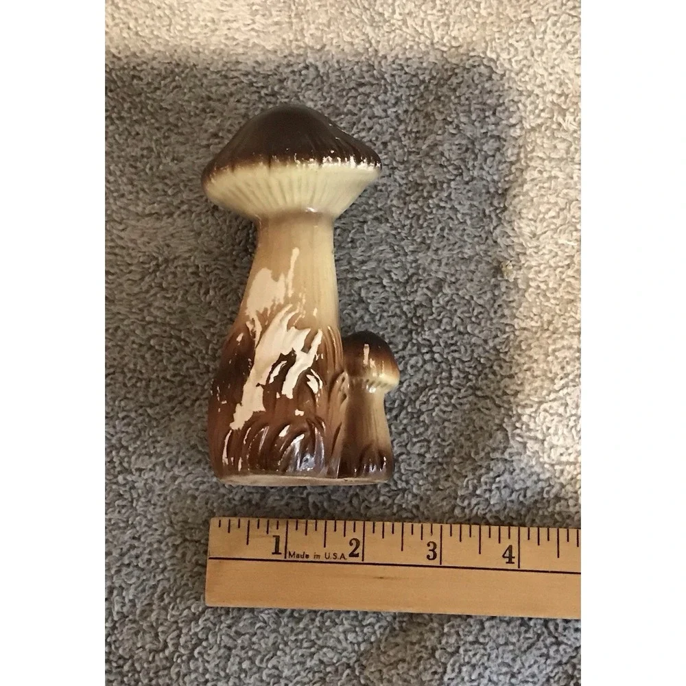 Vintage 1960s Magic Mushroom Salt‎ Shaker